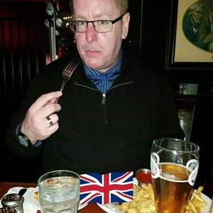 Meet your Posher, Ian